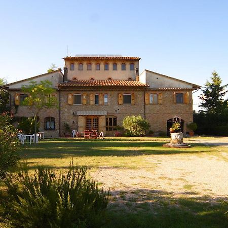 فيلا سان جيمينيانوفي Agriturismo Le Volpaie المظهر الخارجي الصورة