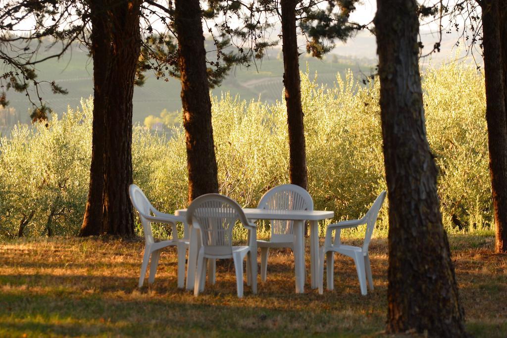 فيلا سان جيمينيانوفي Agriturismo Le Volpaie المظهر الخارجي الصورة